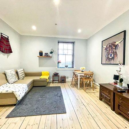 Stunning 2 Bed Apt Nr The Royal Mile & The Castle Единбург Екстериор снимка